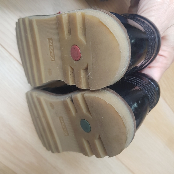 Kickers - Toddler shiny leather boots, size US 8 - Picture 7 of 8